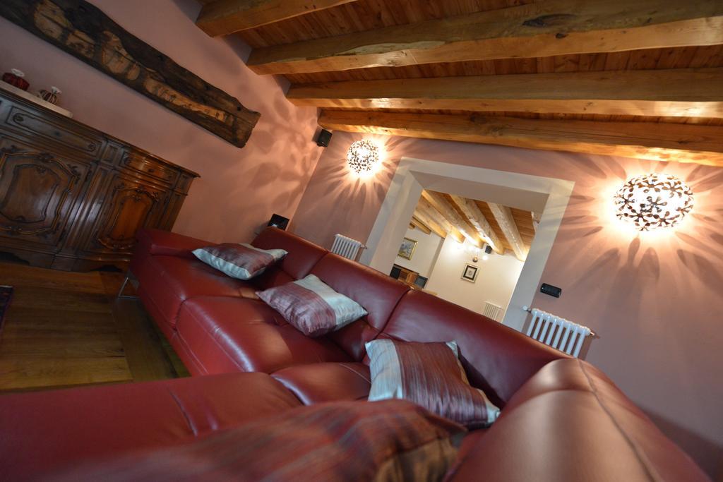 Au Berceau Du Bien-Etre Vila Chambave Quarto foto